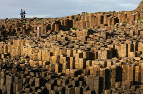 Кто строил дорогу великанов?