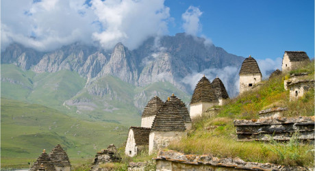 «Город мёртвых» в горах Северной Осетии