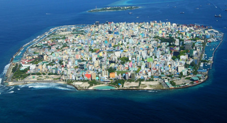 Мусорный остров на Мальдивах