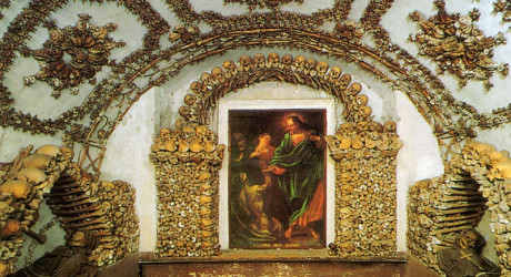 Santa Maria della Concezione – величественный собор в Риме с устрашающим склепом