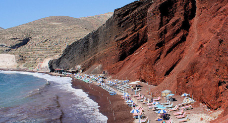 Самые цветные пляжи мира