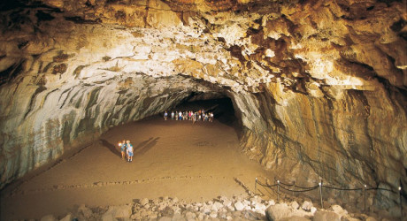 Лавовые трубки в национальном вулканическом парке Undara