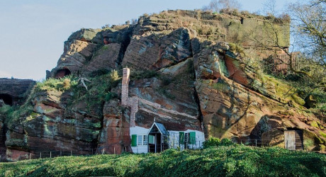 Kinver Edge – английская деревня с домами в скалах, которая вдохновила Дж. Толкиена