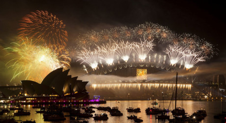 Как шагает Новый год по планете