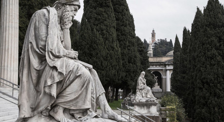 Знаменитое кладбище Стальено в Генуе