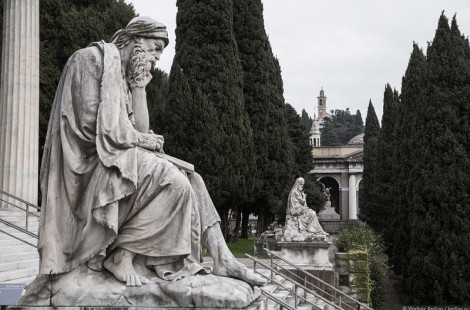 Знаменитое кладбище Стальено в Генуе