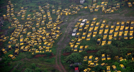 Цена прогресса – огромные свалки отработанного транспорта в Китае