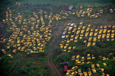 Цена прогресса – огромные свалки отработанного транспорта в Китае
