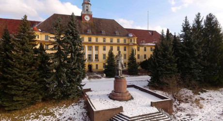 Запретный город: бывшая советская воинская часть в немецком городке Вюнсдорф