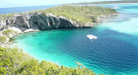 10 самых невероятных карстовых воронок мира