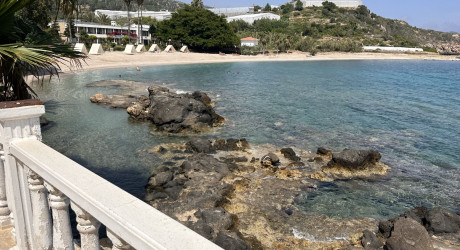 Пляжи в районе отеля Марвел Три (Marvel Tree Hotel) в Бозязы