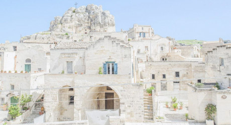 Матера – древний пещерный город на юге Италии