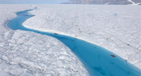 Голубая река в Гренландии и Ледник Петермана