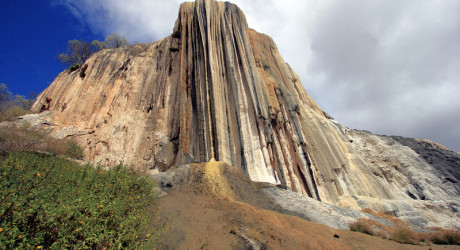 Окаменевшие водопады Hierve el Agua