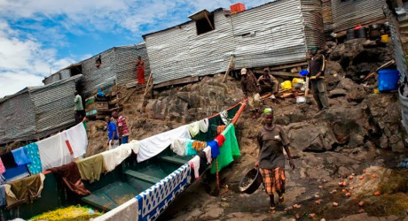 Рыбная «коммуна» на острове в озере Виктория