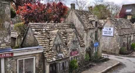 Миниатюрный английский городок Bourton-on-the-water