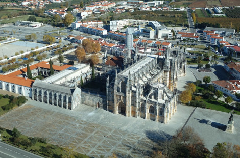 Самые известные монастыри Португалии