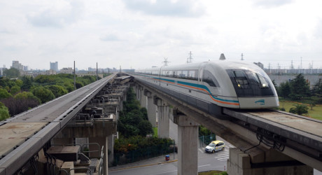 Шанхайский Маглев – самый быстрый и самый дорогой поезд в мире