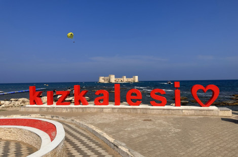 Кызкалеси — фото, всё о пляжах, и как добраться