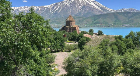 Остров Акдамар (Akdamar Adası)