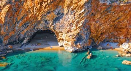 Пляжи Yanışlı и пещера Yanışlı Beach Cave — 16 фото, как добраться из Мерсина