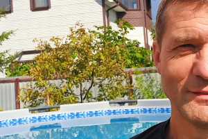 Россия, неважно когда, на 10 дней