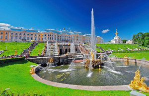 Большой Петергофский дворец Монплезир, Санкт-Петербург, Россия – фотографии России