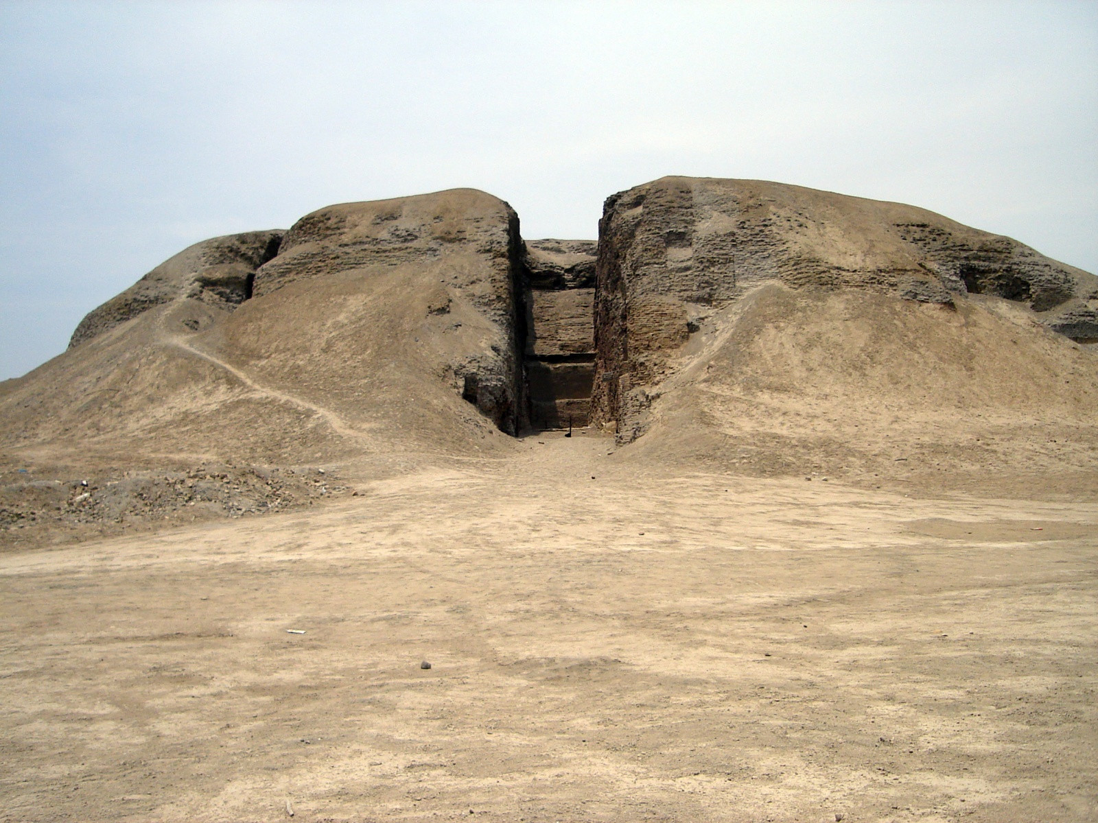 Археологический комплекс Эль-Брухо рядом с Трухильо. Фото 100 – фотографии Перу