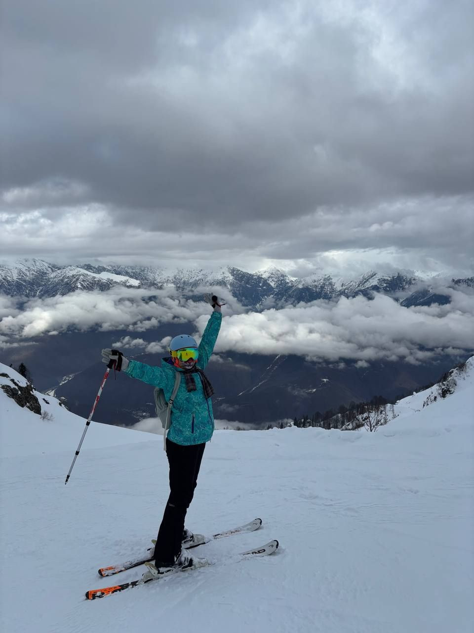 * – фотографии