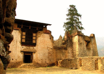 Друкгьял-дзонг (Drukgyal Dzong). Фото 100 – фотографии Бутана