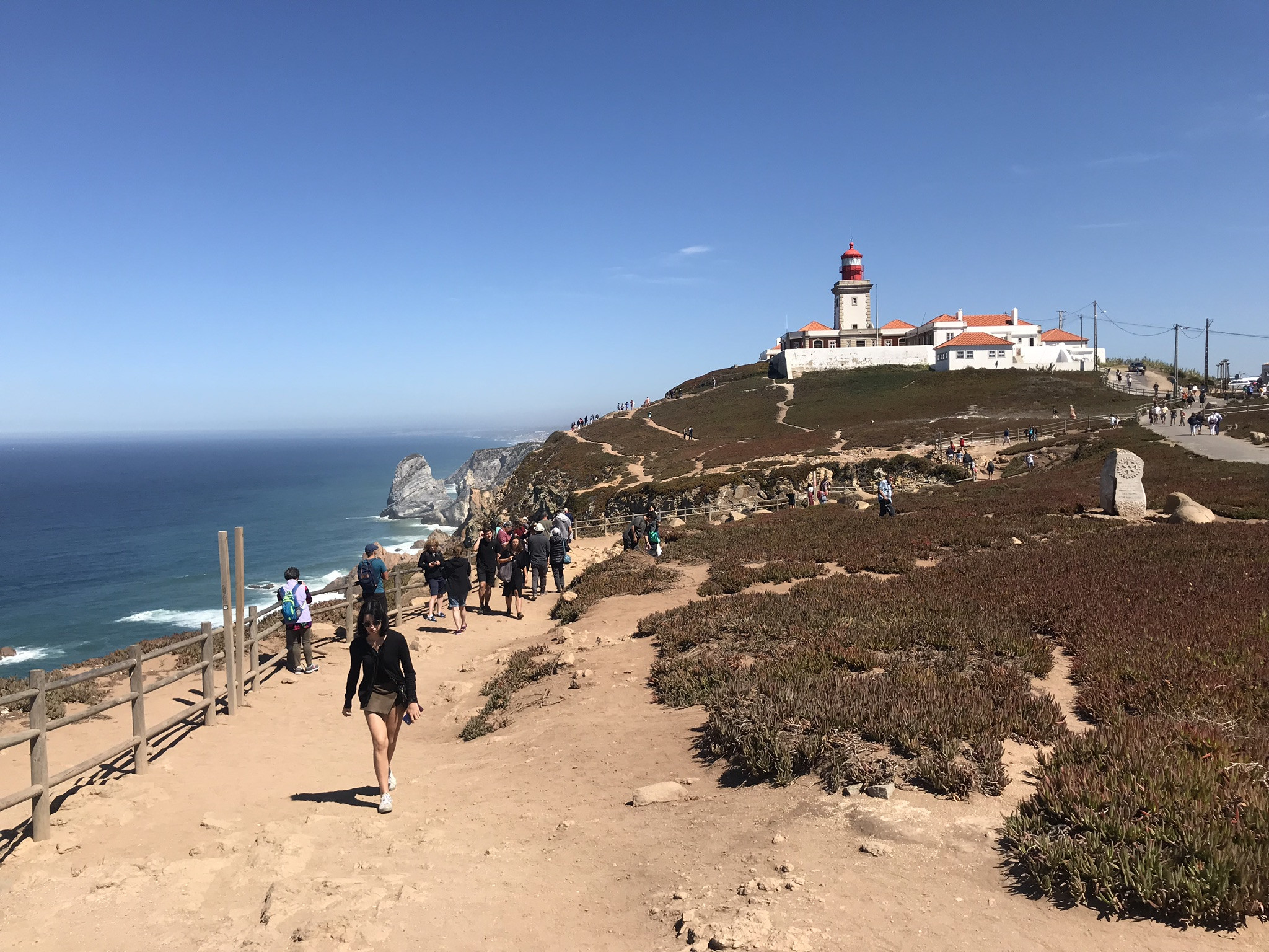 Знаменитый мыс Рока (Cabo da Roca) в Португалии – фотографии Португалии