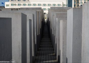 Мемориал жертвам Холокоста, Берлин, Германия – фотографии Германии