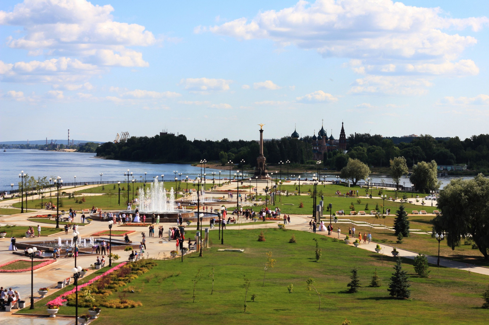 Стрелка, Ярославль. Фото 1 – фотографии России