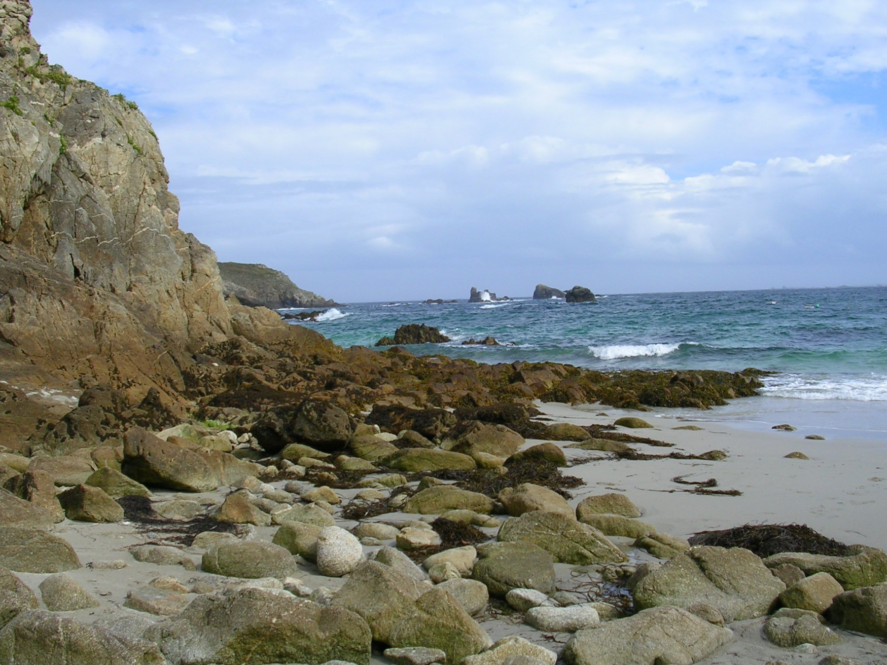 Скалы в Уэссане, Франция. Фото 7 – фотографии Франции