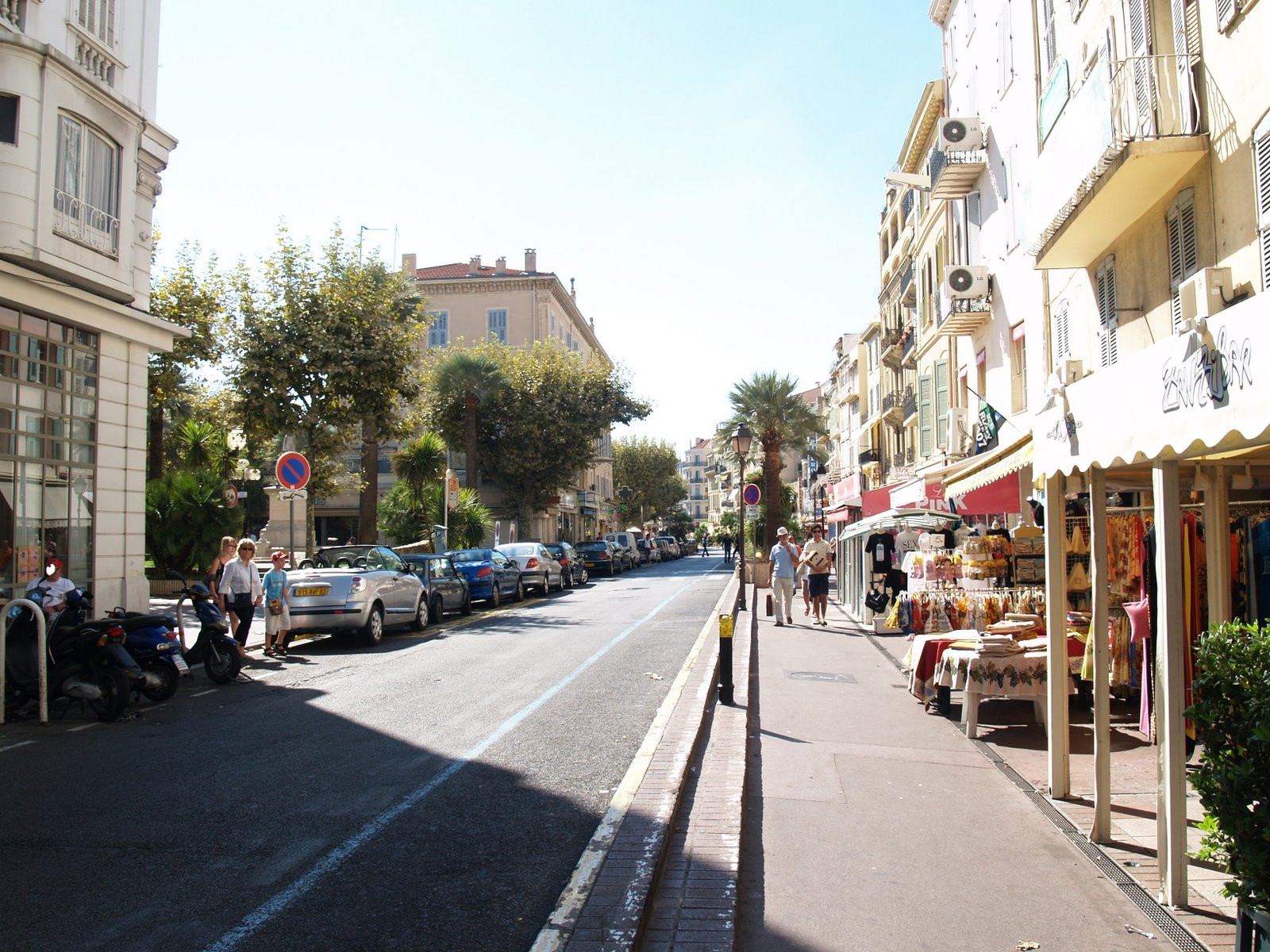 Улица в Фрежюсе, Франция. Фото 3 – фотографии Франции