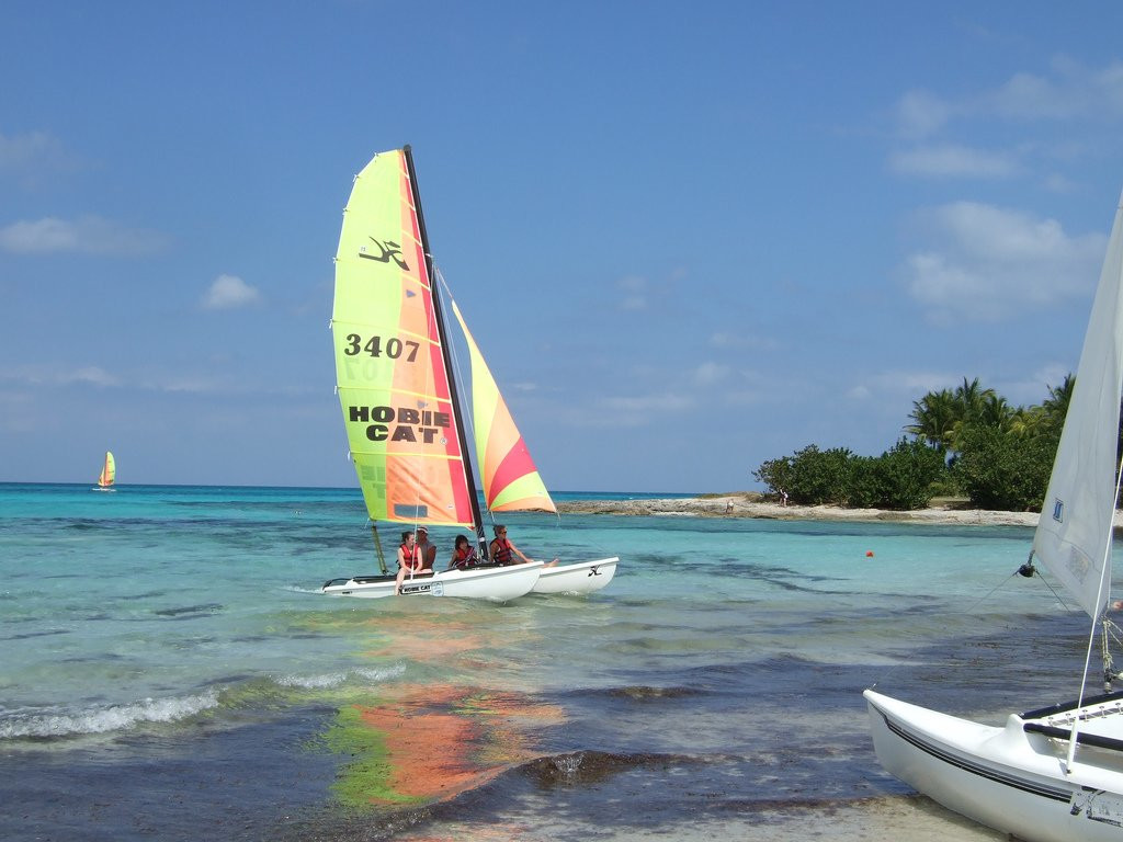 Парусник в Варадеро, Куба – фотографии Кубы