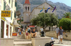Люди в Макарска, Хорватия – фотографии Хорватии