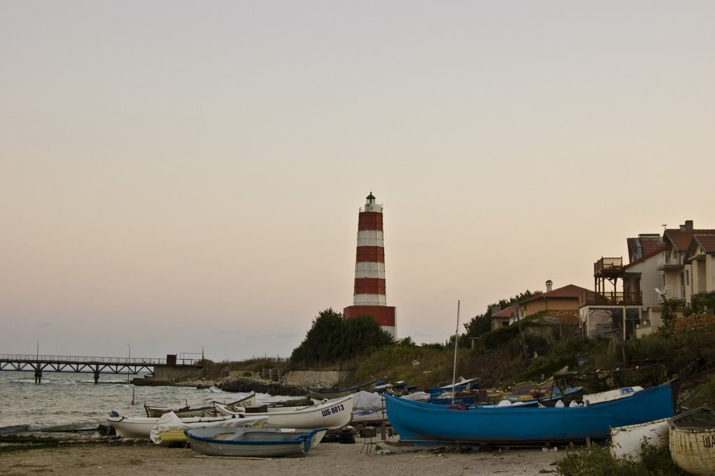Лодки на берегу в Шабла, Болгария – фотографии Болгарии