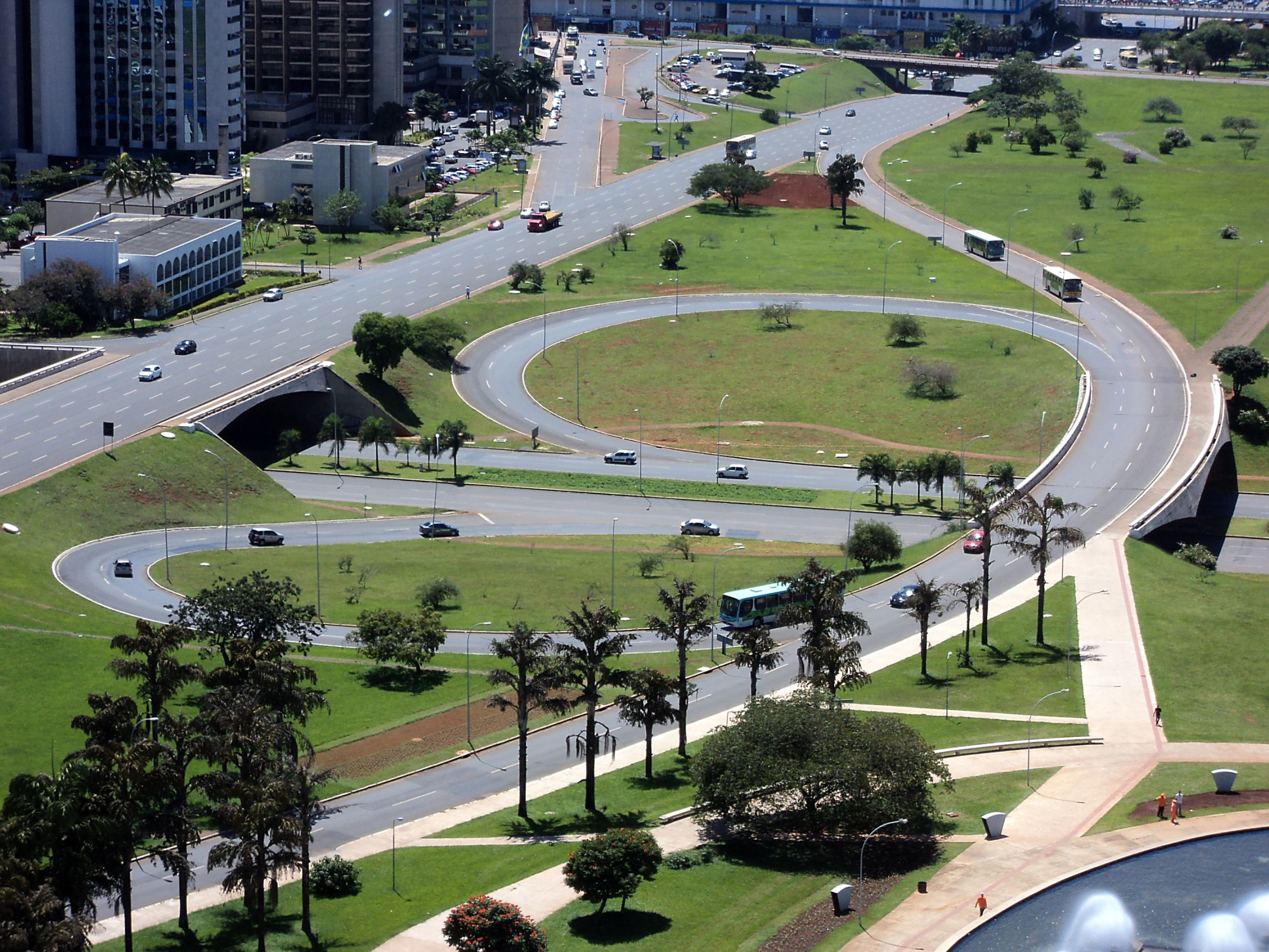 Вид на автодороги в Бразилиа, Бразилия – фотографии Бразилии