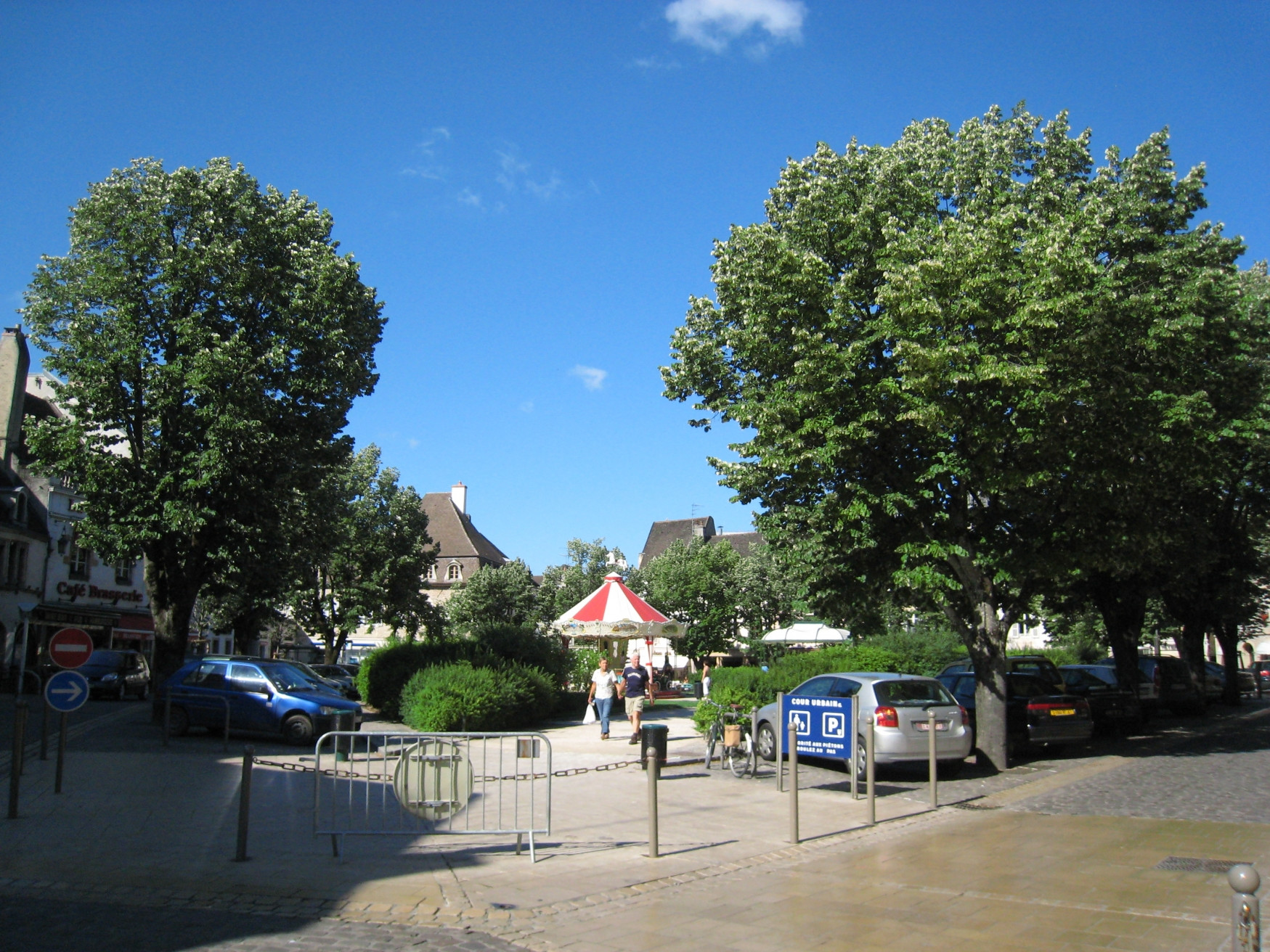 Бон, Франция – фотографии Франции