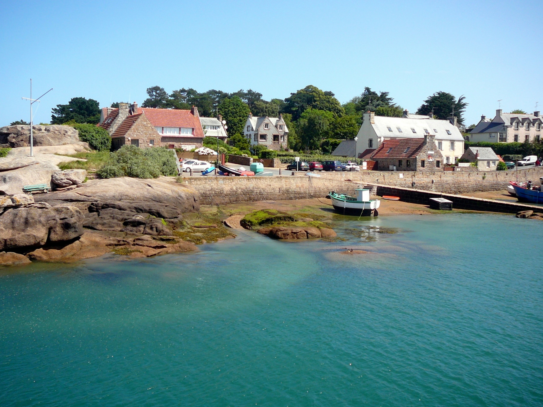 Дома в Плуманаке, Франция – фотографии Франции
