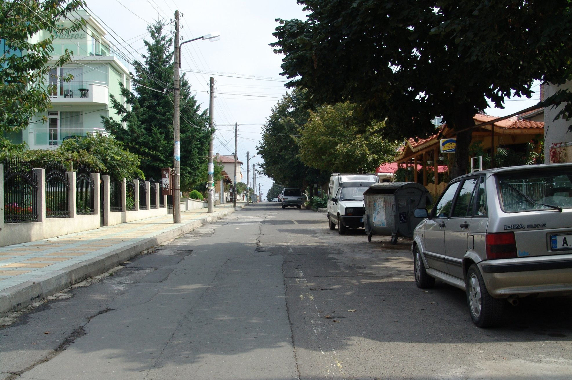 Улица в Китене, Болгария. Фото 1 – фотографии Болгарии