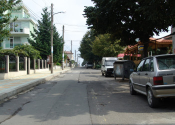 Улица в Китене, Болгария. Фото 1 – фотографии Болгарии