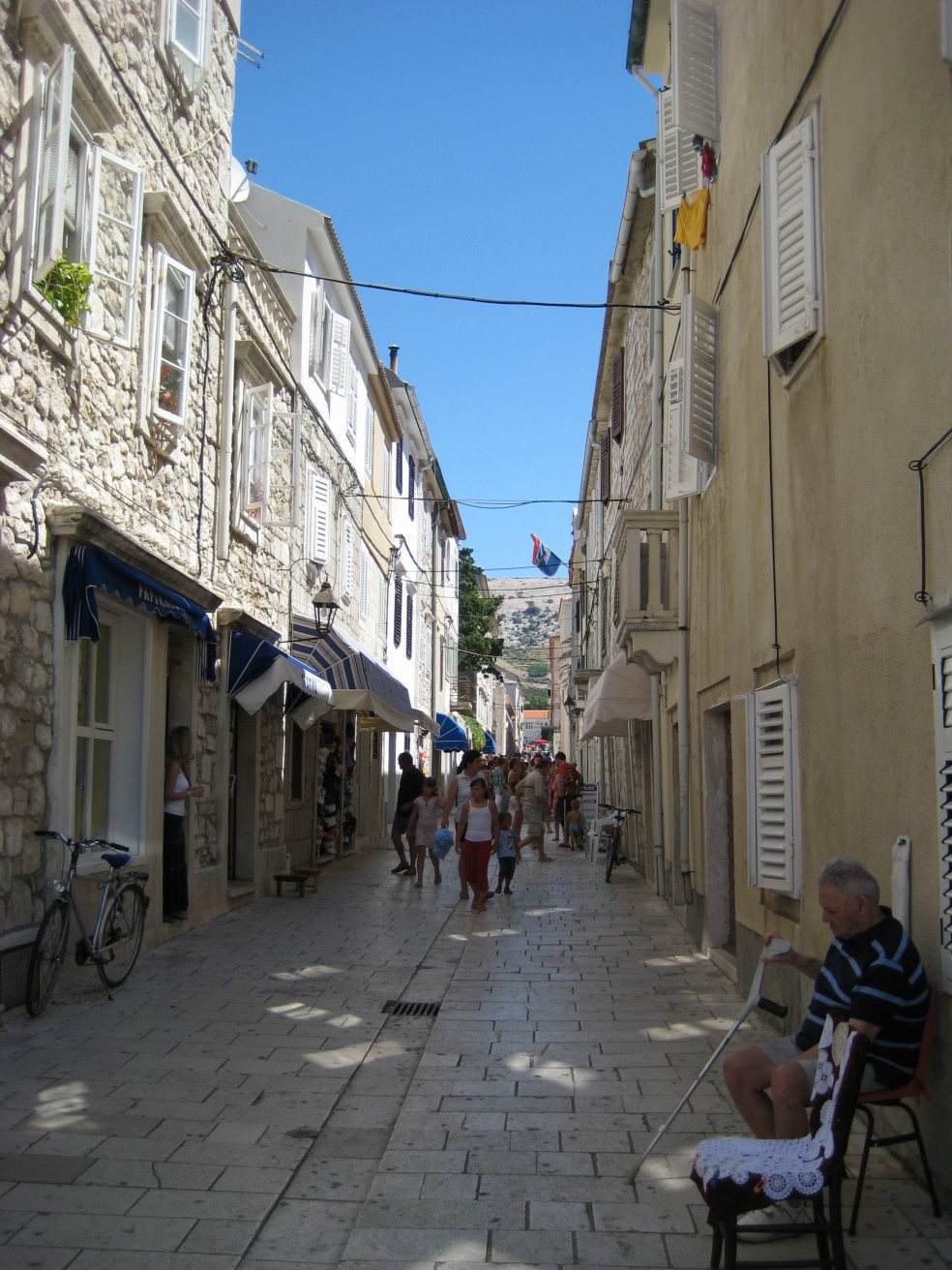 Улица в Паг, Хорватия. Фото 2 – фотографии Хорватии
