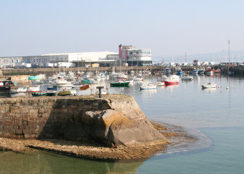 Бухта в Дуарненезе, Франция – фотографии Франции