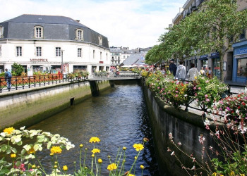 Канал в Кемпере, Франция. Фото 2 – фотографии Франции