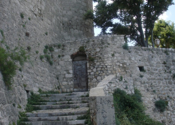 Крепость в Крк, Хорватия. Фото 1 – фотографии Хорватии