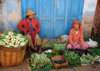 Базар в Пиндайя, Мьянма – фотографии Мьянмы
