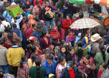 Chichicastenango_street – фотографии Гватемалы