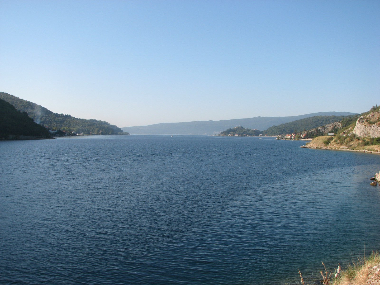 Море в Которском заливе, Черногория. Фото 7 – фотографии Черногории